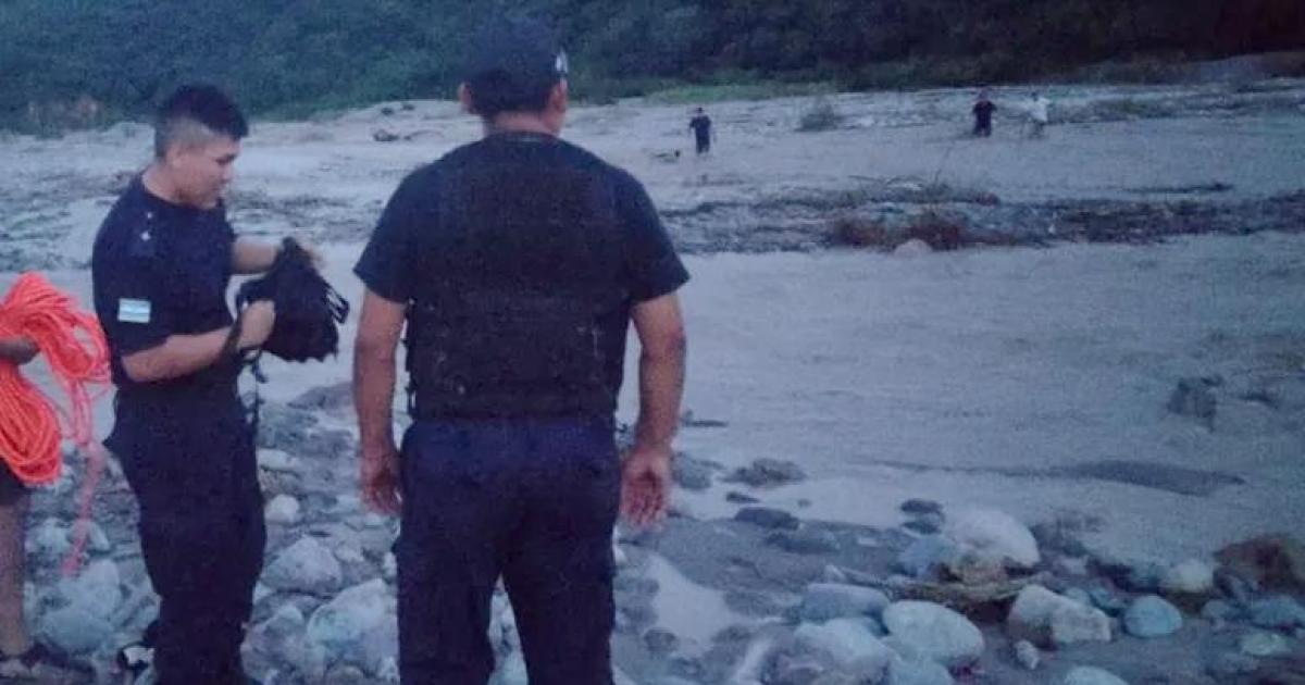 Tras intensa buacutesqueda hallaron sin vida a un hombre de 60 antildeos en el Riacuteo Perico