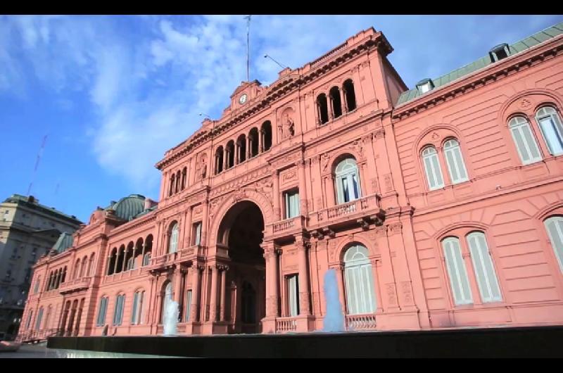 El bloque de UxP denuncioacute ldquocensurardquo por la quita de la acreditacioacuten a periodistas en la Casa Rosada