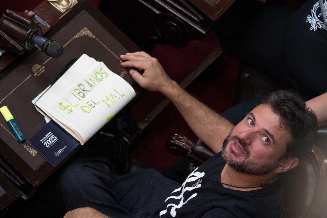 Grabois- ldquoEsta ley es equivalente a poner a Yiya Murano en el tanque de agua de tu casardquo