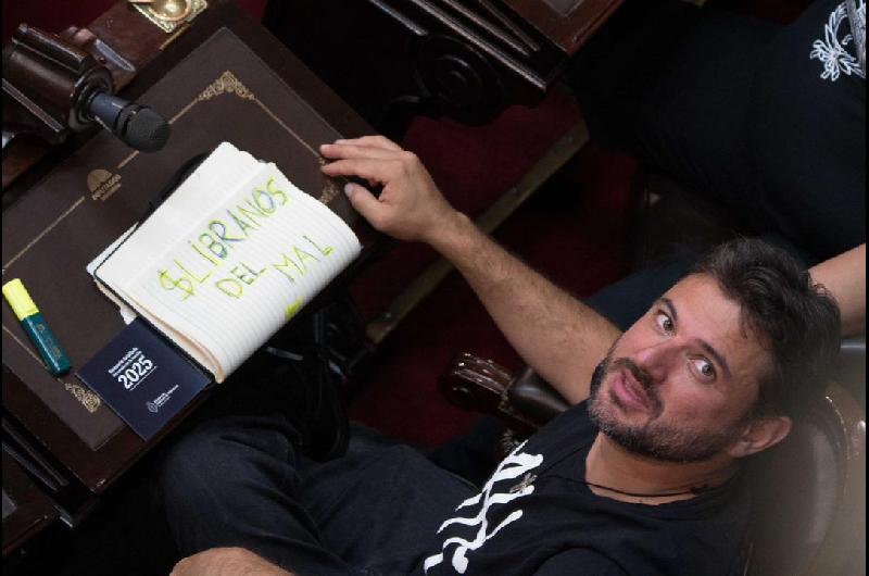 Grabois- ldquoEsta ley es equivalente a poner a Yiya Murano en el tanque de agua de tu casardquo