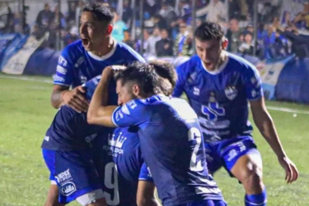 Primera Nacional- Midland se impuso por la miacutenima ante Acassuso