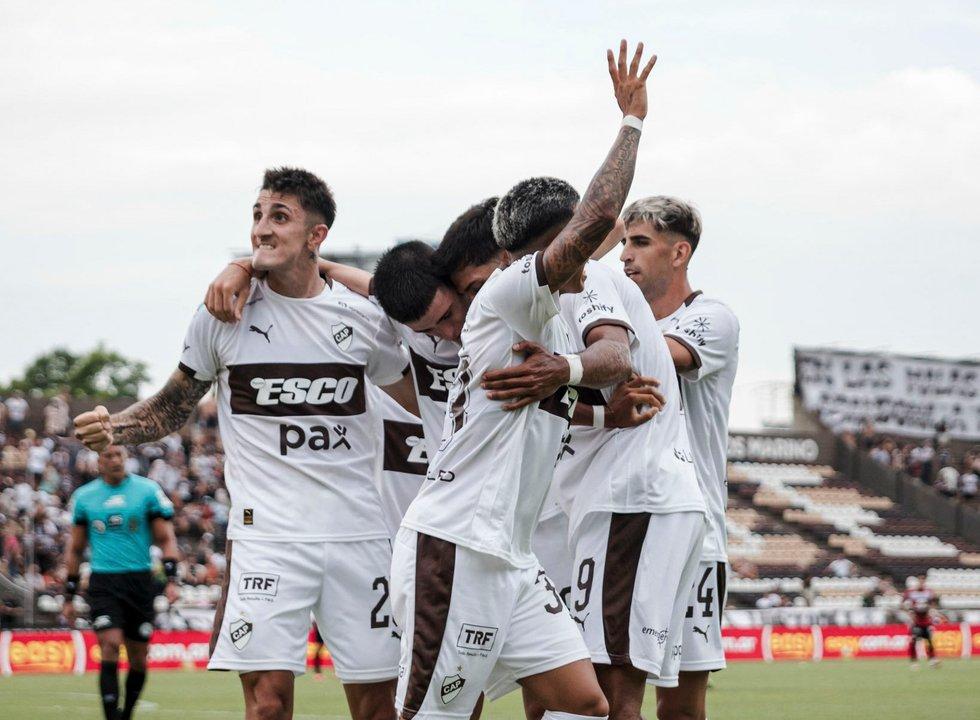 Copa Libertadores- Platense recibe a Corinthians en su histoacuterico debut a nivel internacional