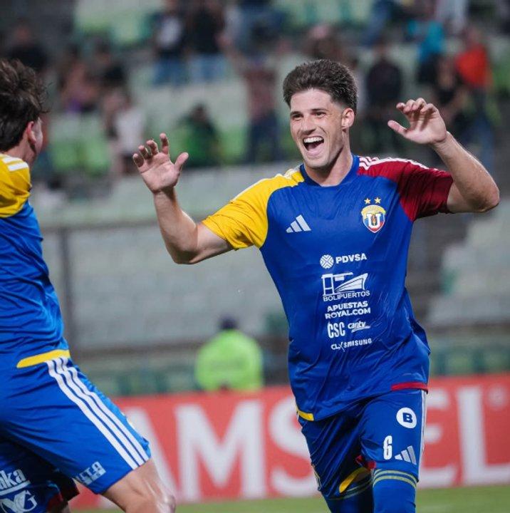 Universidad Central sorprendioacute y le ganoacute a Libertad en la Copa Libertadores