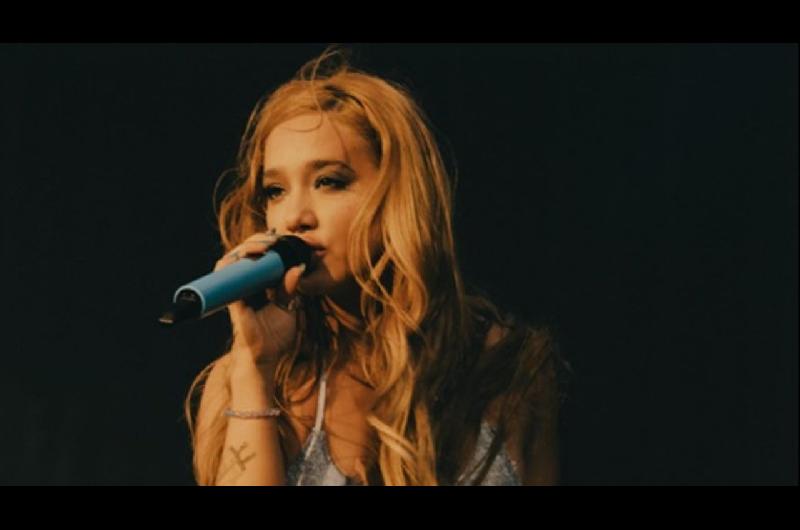 Aacutengela Torres agota por tercera vez el Gran Rex- sold out para el 12 de abril