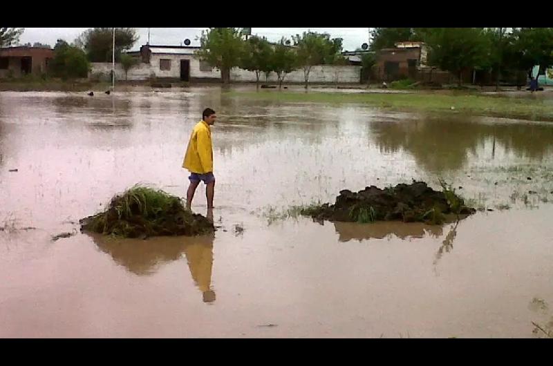 Invierten fondos de la Legislatura de Tucumaacuten en plan hiacutedrico y frenan restauracioacuten del edificio