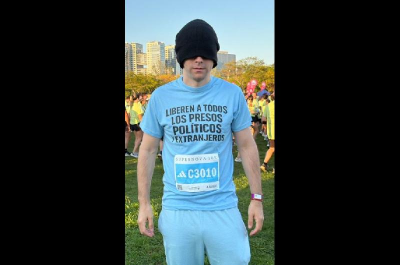 Nahuel Gallo pidioacute por los presos poliacuteticos en Venezuela tras correr en Buenos Aires