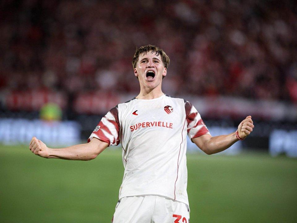 Copa Libertadores- Estudiantes de La Plata recibe a Cusco de Peruacute