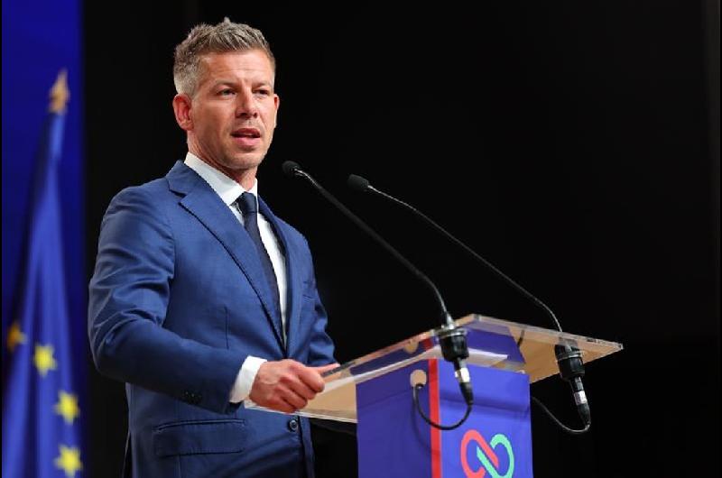 Magyar afirma que Hungriacutea inicia una ldquonueva erardquo 