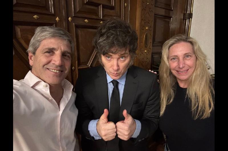 Milei y Caputo apuestan al blindaje empresario en la Amcham 2026