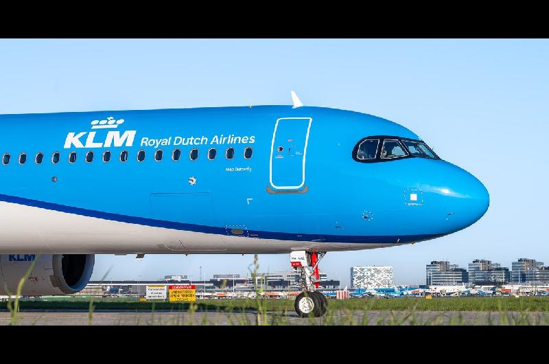 Una aeroliacutenea europea cancelaraacute vuelos por el alto costo del combustible