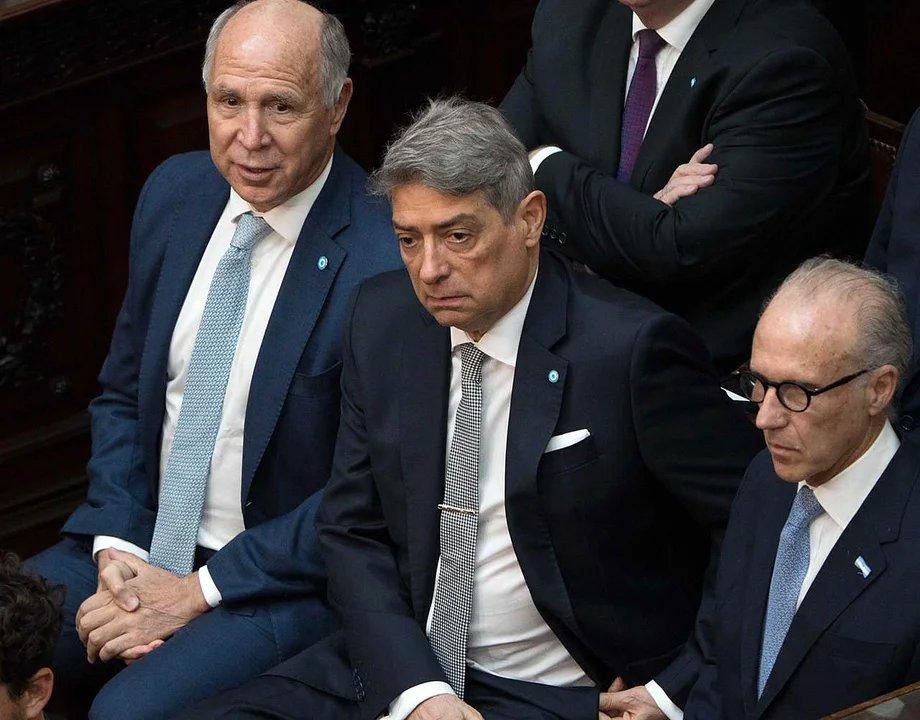 El Gobierno llevoacute a la Corte Suprema la reforma laboral con un ldquoper saltumrdquo para frenar su suspensioacuten