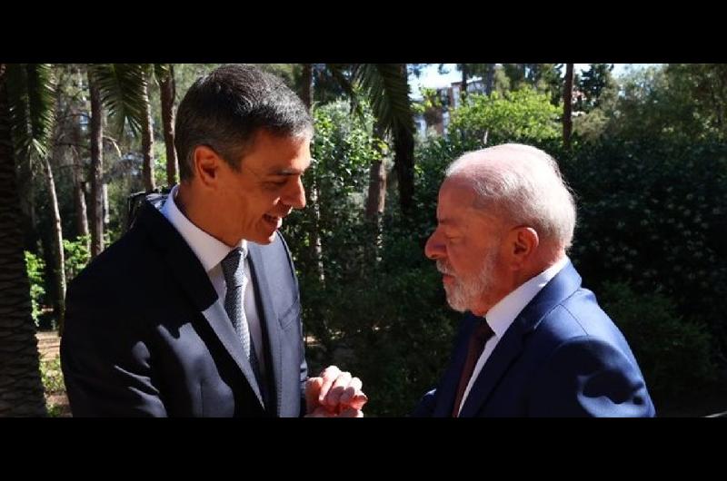 Lula y Pedro Saacutenchez coincidieron en impulsar el multilateralismo y la paz