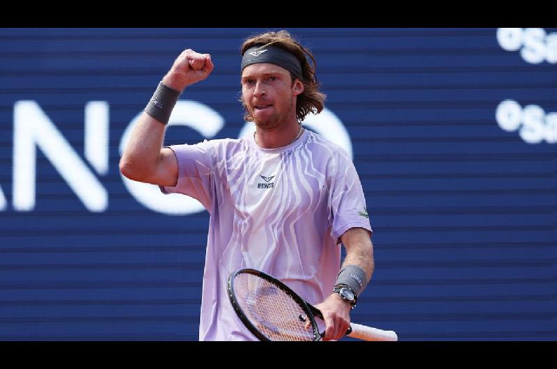Rublev y Fils dieron vuelta sus respectivos partidos y se enfrentaraacuten en la final del ATP 500 de Barcelona