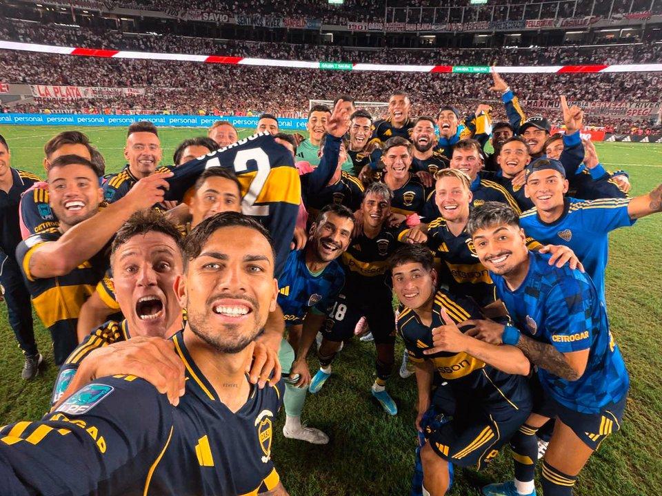 A pura selfie- los festejos de los jugadores de Boca tras el Superclaacutesico