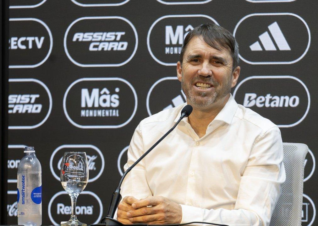 Eduardo Coudet luego de perder el Superclaacutesico- ldquoEs imposible que no te pegue esta derrotardquo