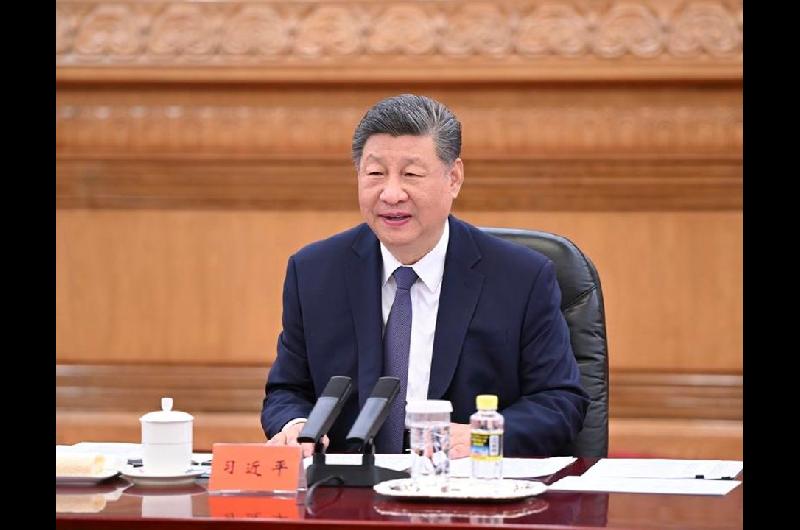 Xi Jinping afirma que se debe mantener el paso normal por el estrecho de Ormuz