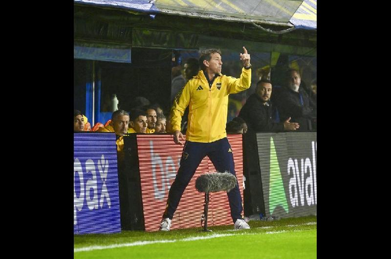 Uacutebeda ante un final de semestre clave para ganarse la confianza del hincha de Boca