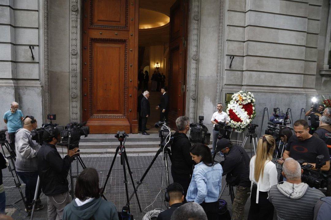 Fotogaleria NA en el velatorio de Luis Brandoni