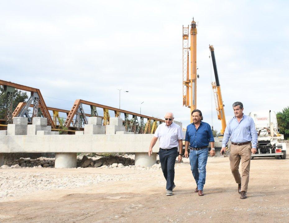 El gobernador Saacuteenz- ldquoNo voy a dejar de gestionar el cumplimiento de las obrasrdquo
