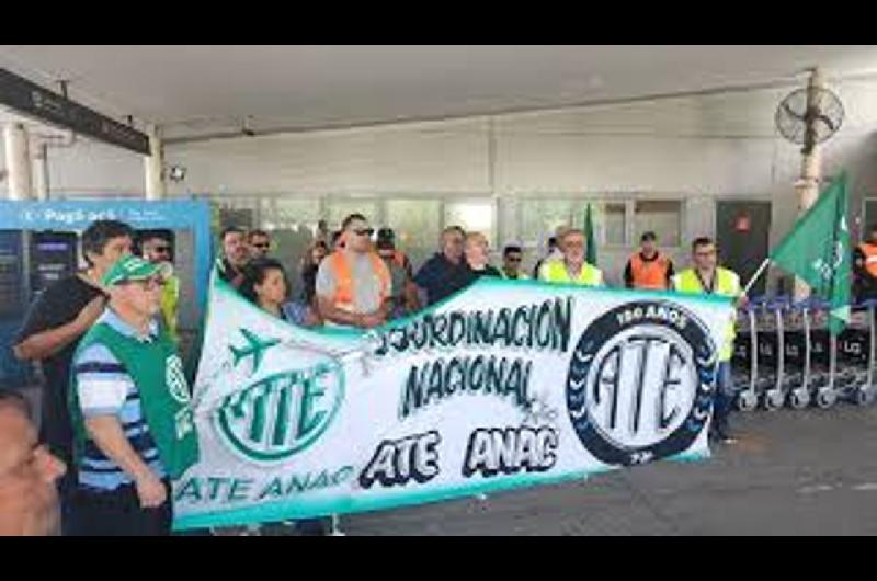Paro nacional de ATE- protestas en aeropuertos y fuerte impacto en servicios puacuteblicos