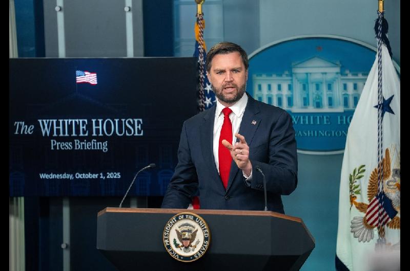 JD Vance viaja a Pakistaacuten para negociar la paz pero Iraacuten todaviacutea no confirmoacute su presencia