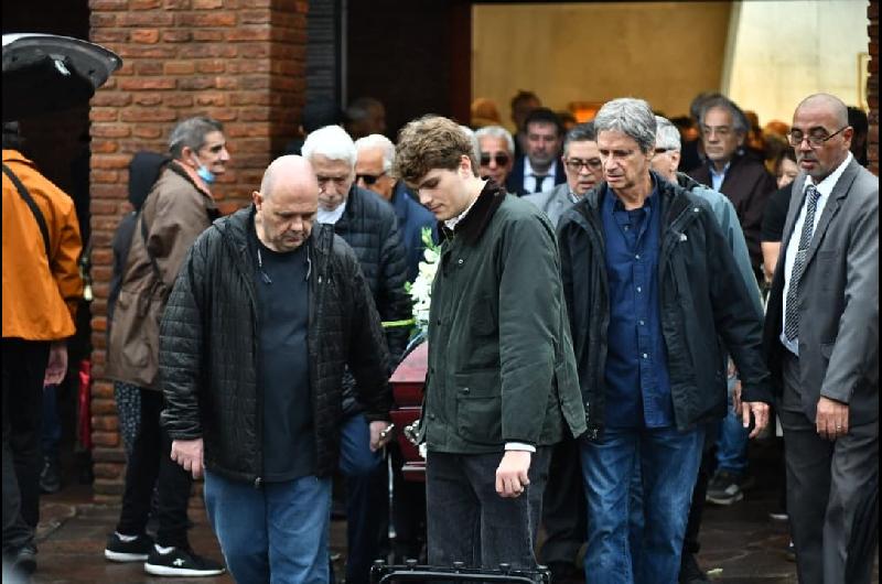 Fotogaleria NA en el entierro de Luis Brandoni 