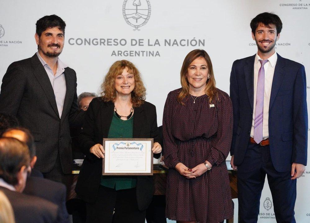 Noticias Argentinas volvioacute a ganar el premio Parlamentario en la categoriacutea agencias y portales