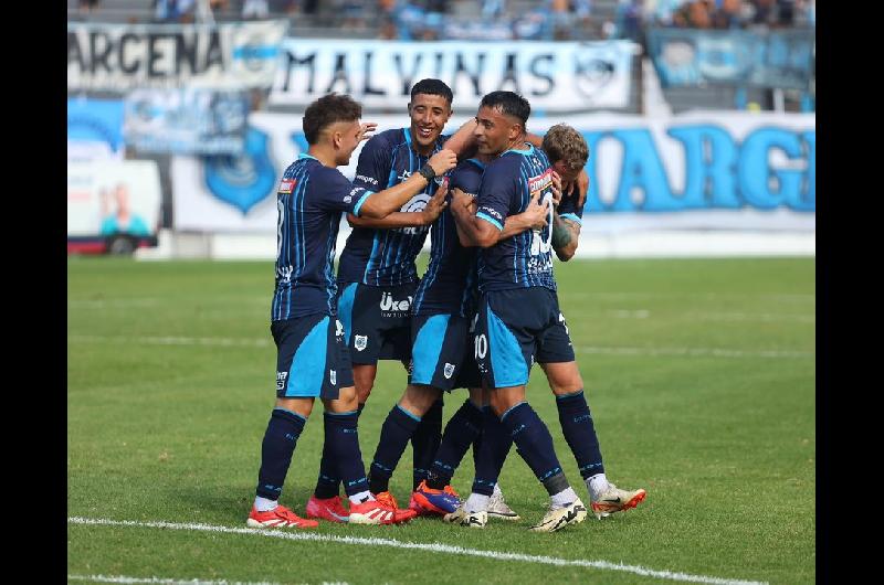 Primera Nacional- diacuteas horarios y aacuterbitros confirmados para la undeacutecima fecha