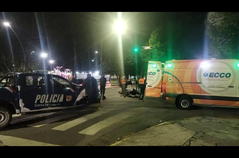 Rosario- el director teacutecnico Frank Kudelka chocoacute con su camioneta contra una moto