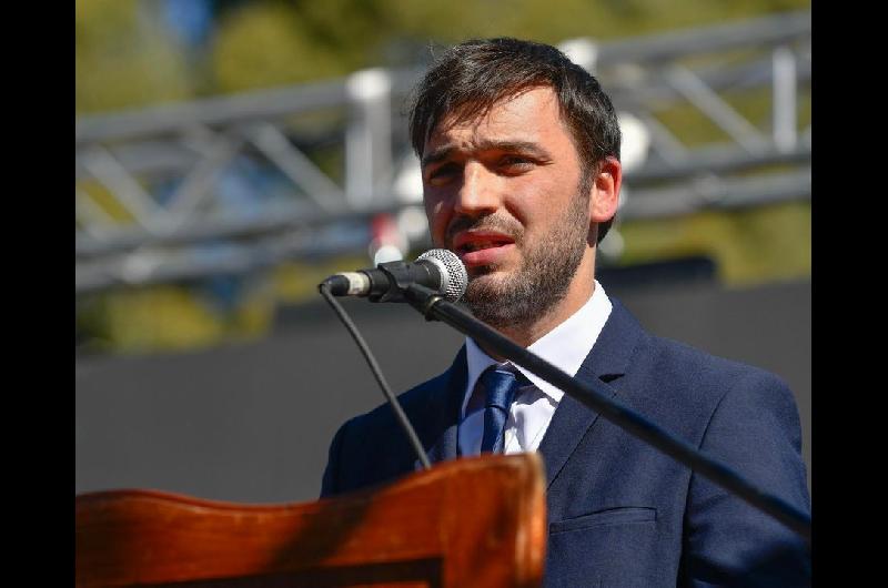 Torres pidioacute aplicar la Ley Antimafia para terminar con las organizaciones criminales en Comodoro