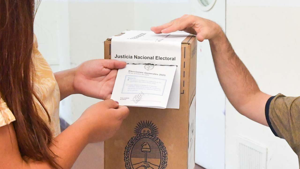 Reforma electoral- el botoacuten de ldquoboleta completardquo y los nuevos requisitos para conservar la personeriacutea de los partidos