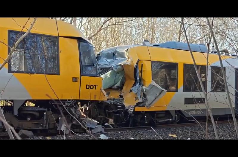 Choque frontal de trenes en Dinamarca- cuatro heridos en estado criacutetico