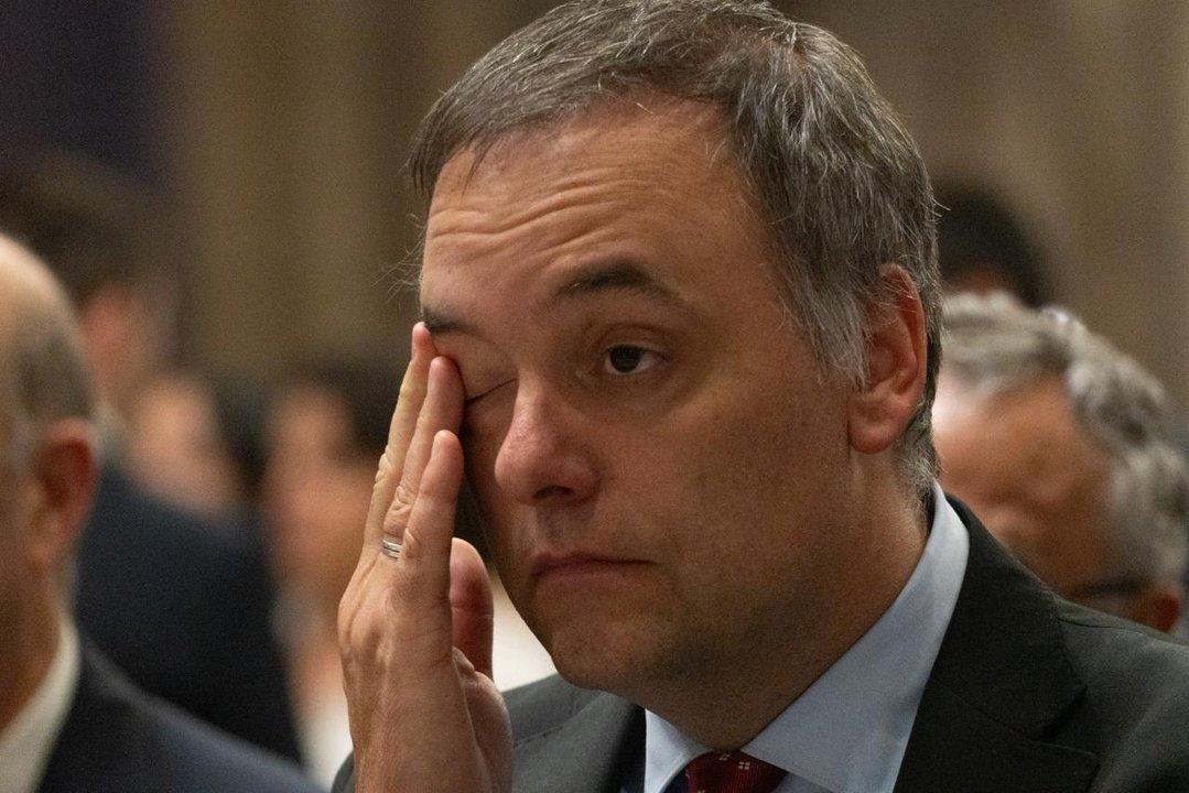 Piden archivar la denuncia por el viaje de la esposa de Manuel Adorni en avioacuten oficial