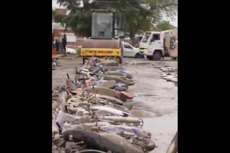 Proponen compactar motos con escapes adulterados en la provincia de Buenos Aires