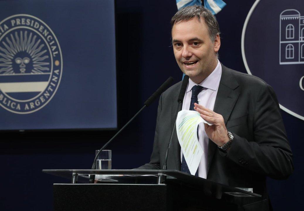 La Justicia archivoacute una de las causas contra Adorni y el Gobierno lo celebroacute en redes