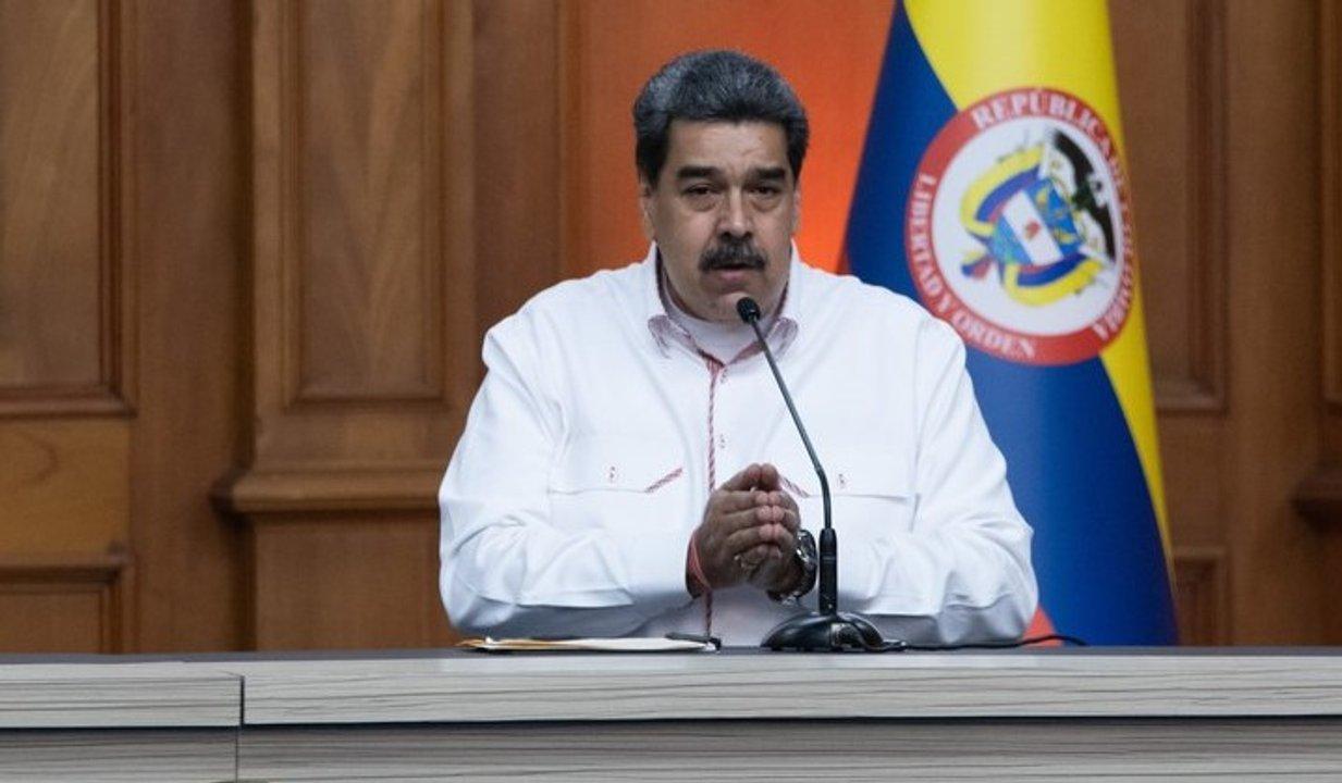 Estados Unidos autorizoacute el uso de fondos venezolanos para costear la defensa de Nicolaacutes Maduro y su esposa