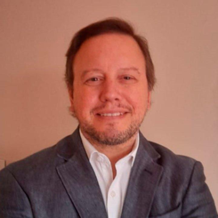 Sebastiaacuten Menescaldi- ldquoLo que estaacutes viendo ahora es un estancamiento de la economiacuteardquo