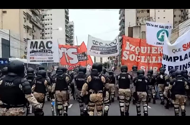 Lunes de manifestaciones- iquestCuaacuteles son los sectores que realizan paros en el comienzo de la semana