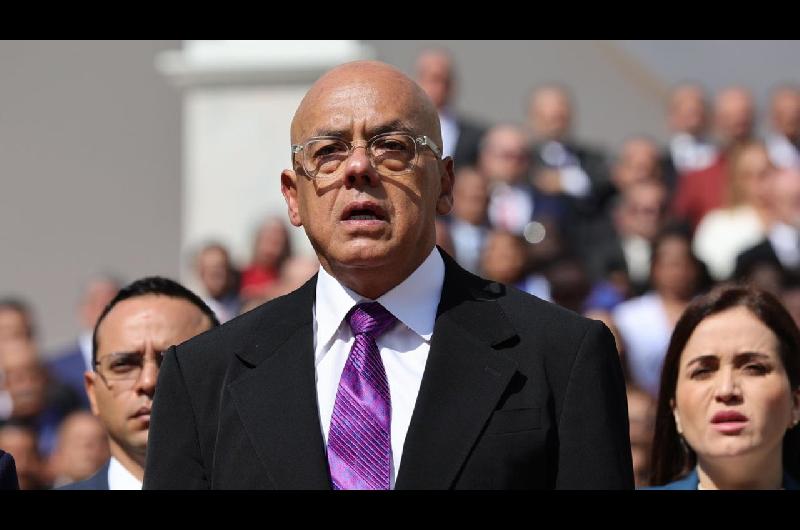 ldquoVeacutenganse para acaacuterdquo- Jorge Rodriacuteguez llamoacute a los venezolanos en el exterior a participar de la reconstruccioacuten econoacutemica