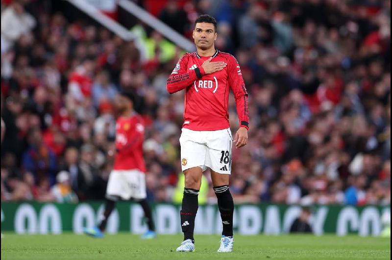 Manchester United le ganoacute al Brentford y se afianza en puestos de UEFA Champions League