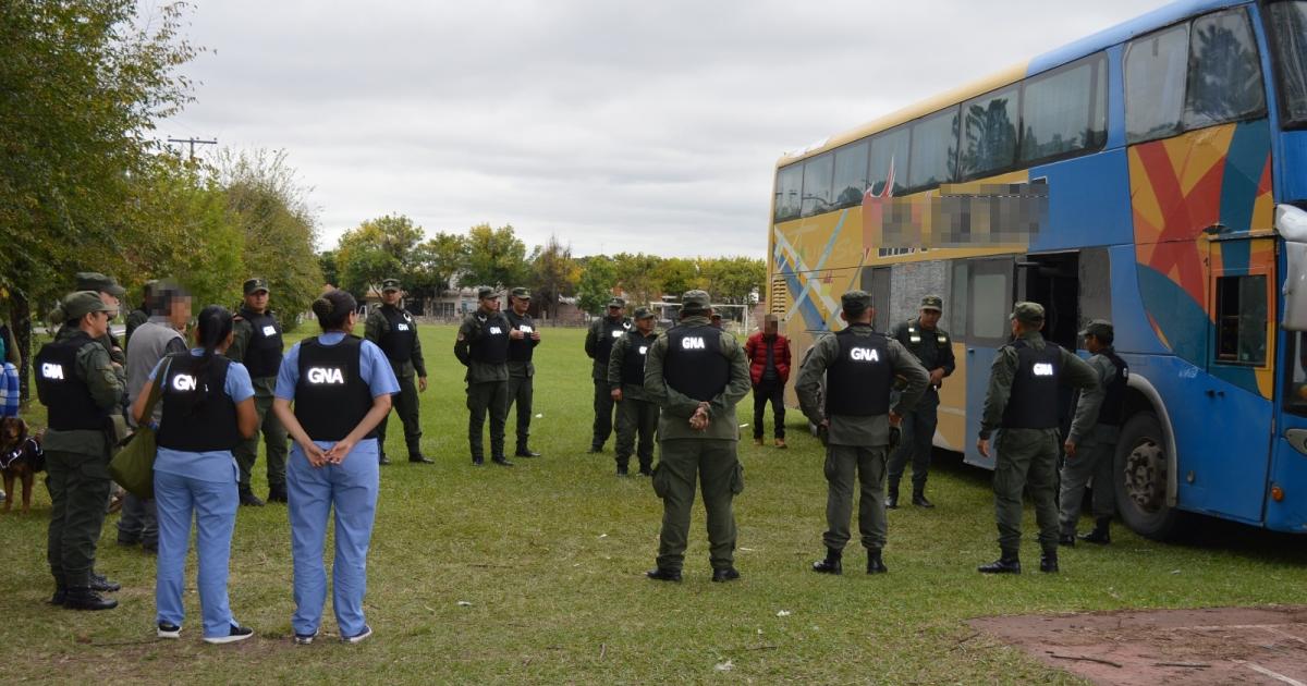 Combo- trata de personas inmigrantes ilegales y 280 kilogramos de hojas de coca 