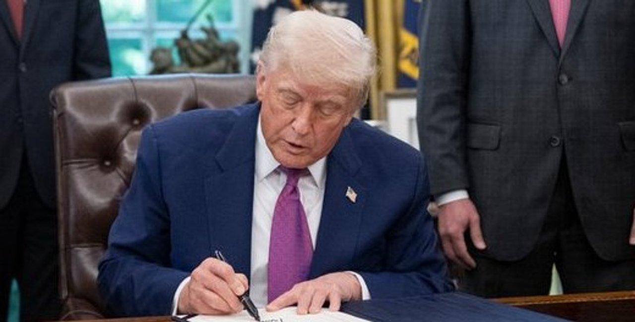 Trump prorroga el bloqueo contra Iraacuten porque ldquoconlleva menos riesgos que otras opcionesrdquo