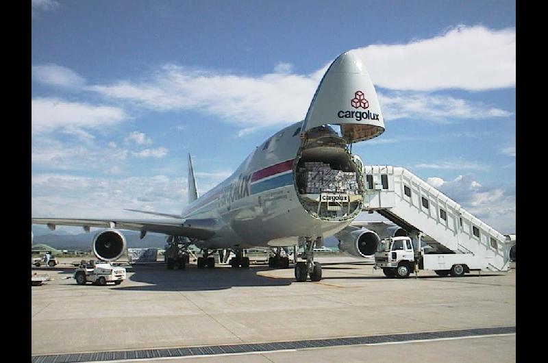 Disminuyoacute la demanda de carga aeacuterea en Latinoameacuterica en marzo