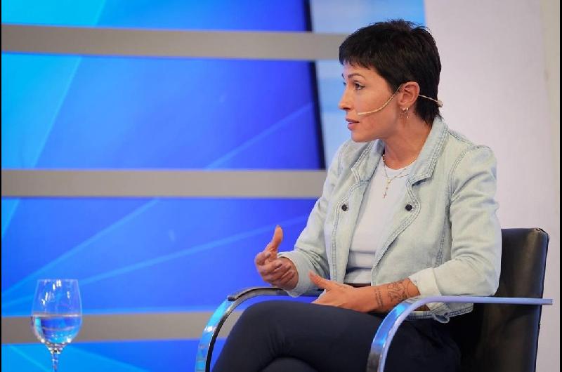 Mayra Mendoza criticoacute el ajuste y afirmoacute que ldquono se le puede pedir maacutes esfuerzo a la poblacioacutenrdquo