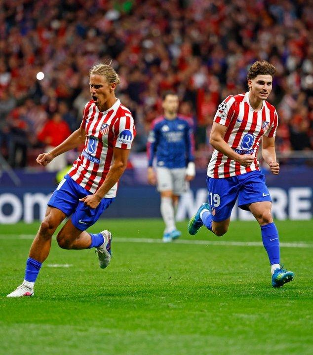 Alarma en la Seleccioacuten argentina por la lesioacuten de Juliaacuten Aacutelvarez con el Mundial en el horizonte