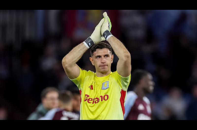 Europa League- el Aston Villa del ldquoDiburdquo Martiacutenez perdioacute 1-0 ante el Nottingham Forest en la ida de la semifinal