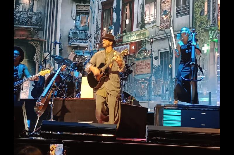 Ricardo Arjona hizo vibrar el Movistar Arena durante su primera noche en Argentina
