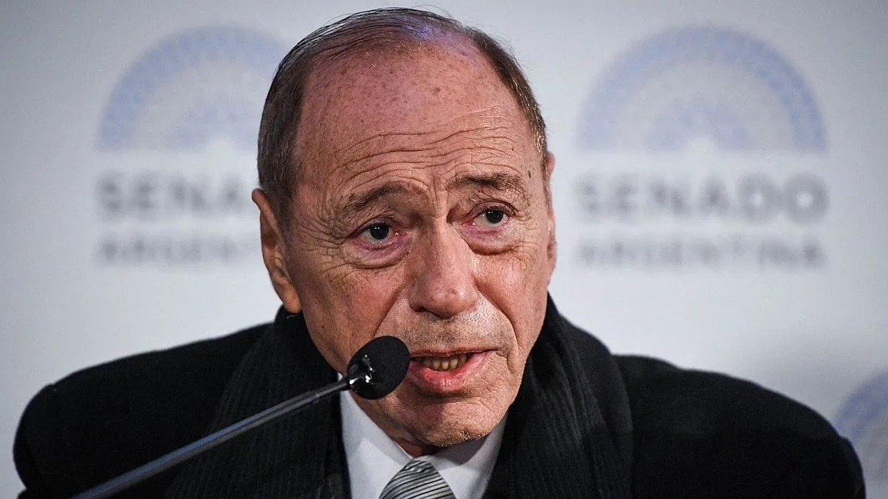 Para Zaffaroni la Corte Penal Internacional no estaacute haciendo justicia