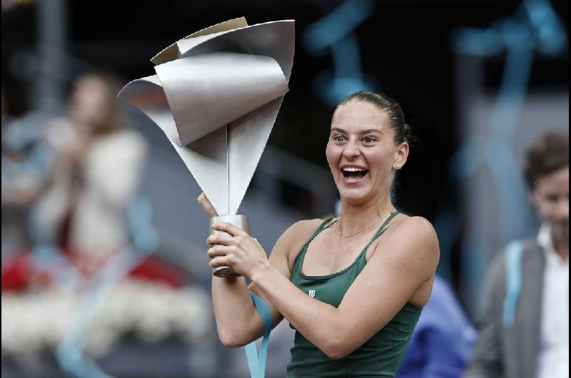 Kostyuk dio la sorpresa y se consagroacute campeona del Masters de Madrid al derrotar a Andreeva