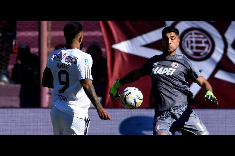 Lanuacutes empatoacute con Riestra pero cedioacute la localiacutea para los play off